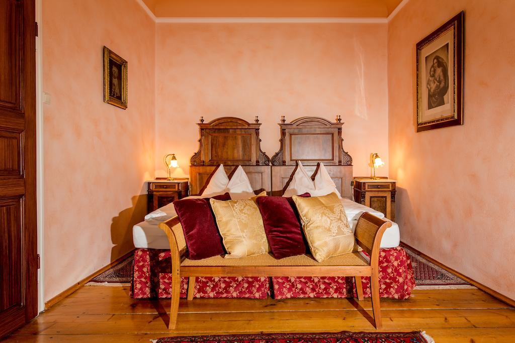 Gasthof Braeuer - Familie Eibensteiner Weißkirchen in Steiermark Habitación foto